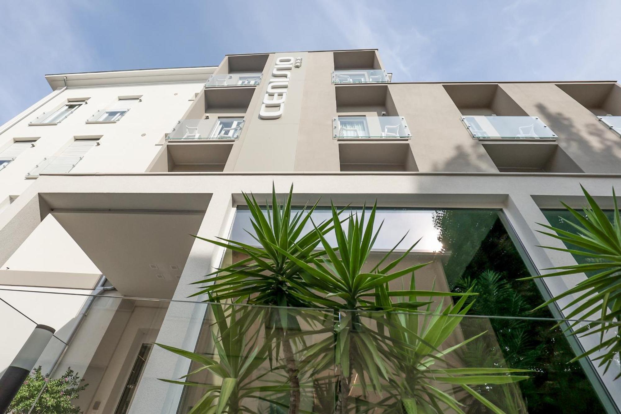 Hotel Cenisio Rimini Ngoại thất bức ảnh